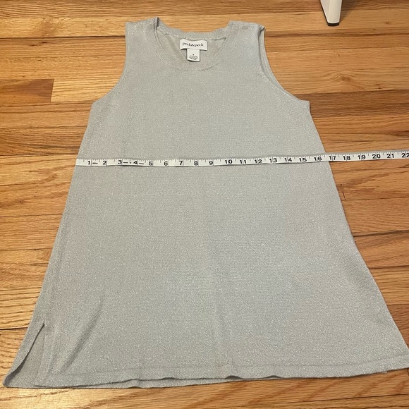 Peck & Peck silver sleeveless top - Picture 7 of 8